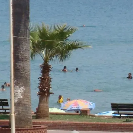 アパート Cavide Hanim *